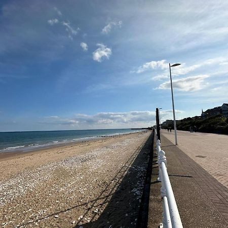 Marine View - Dog Friendly Apartment 500Ft From Beach 브리들링턴 외부 사진